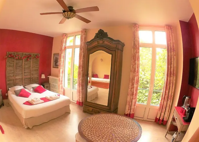 Nocleg ze śniadaniem La Carcassonne, D Hotes, B&b, Face A La Cite Medievale