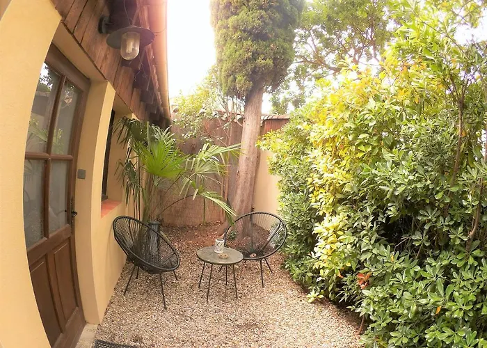 La Carcassonne, D Hotes, B&b, Face A La Cite Medievale 4* Каркассон