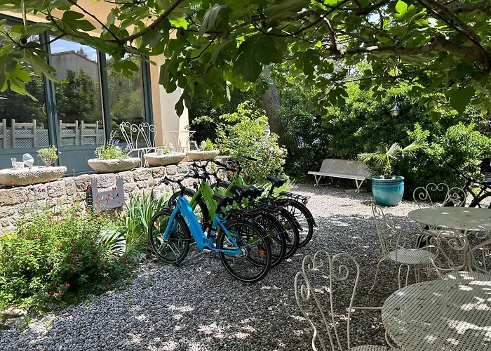 La Carcassonne, D Hotes, B&b, Face A La Cite Medievale Carcassonne